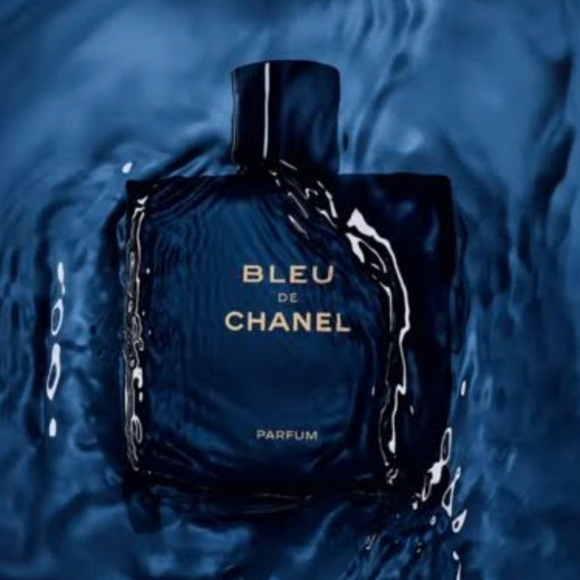 Bleu De Chanel Eau De Parfum Spray - Image 5